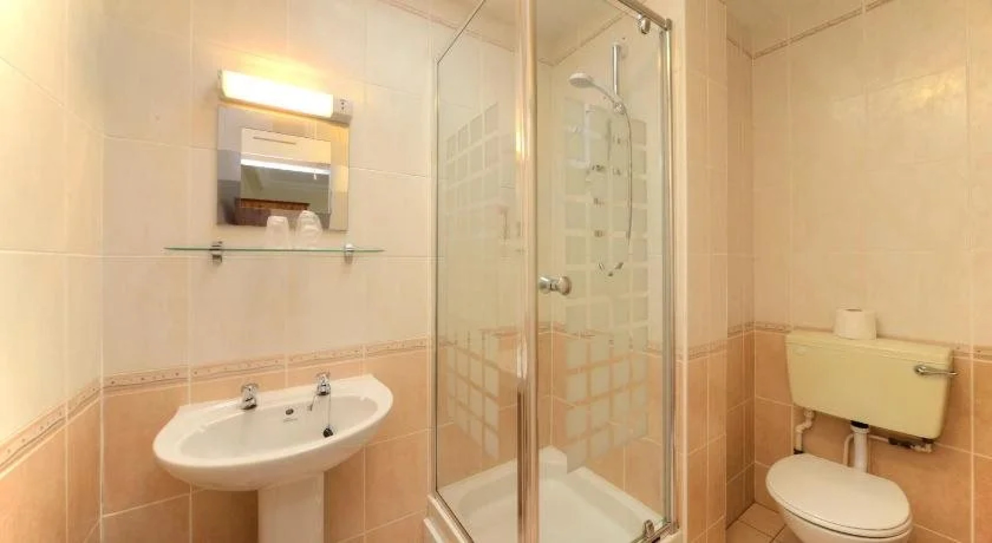 The Lochnell Arms Hotel