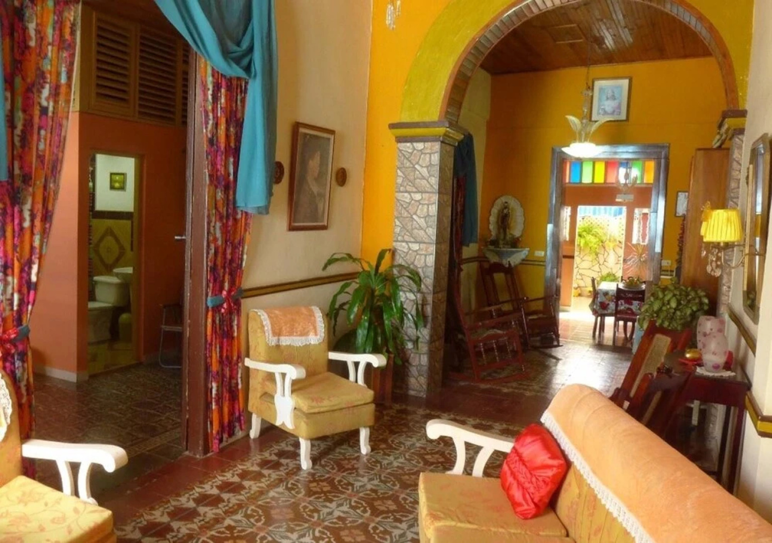 Casa Andres Abella