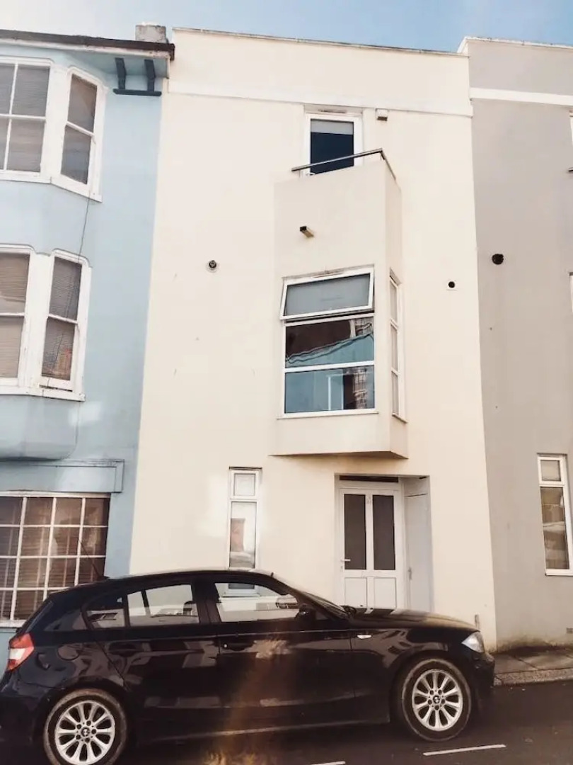 Little Western Spa Brighton Beach Apartment