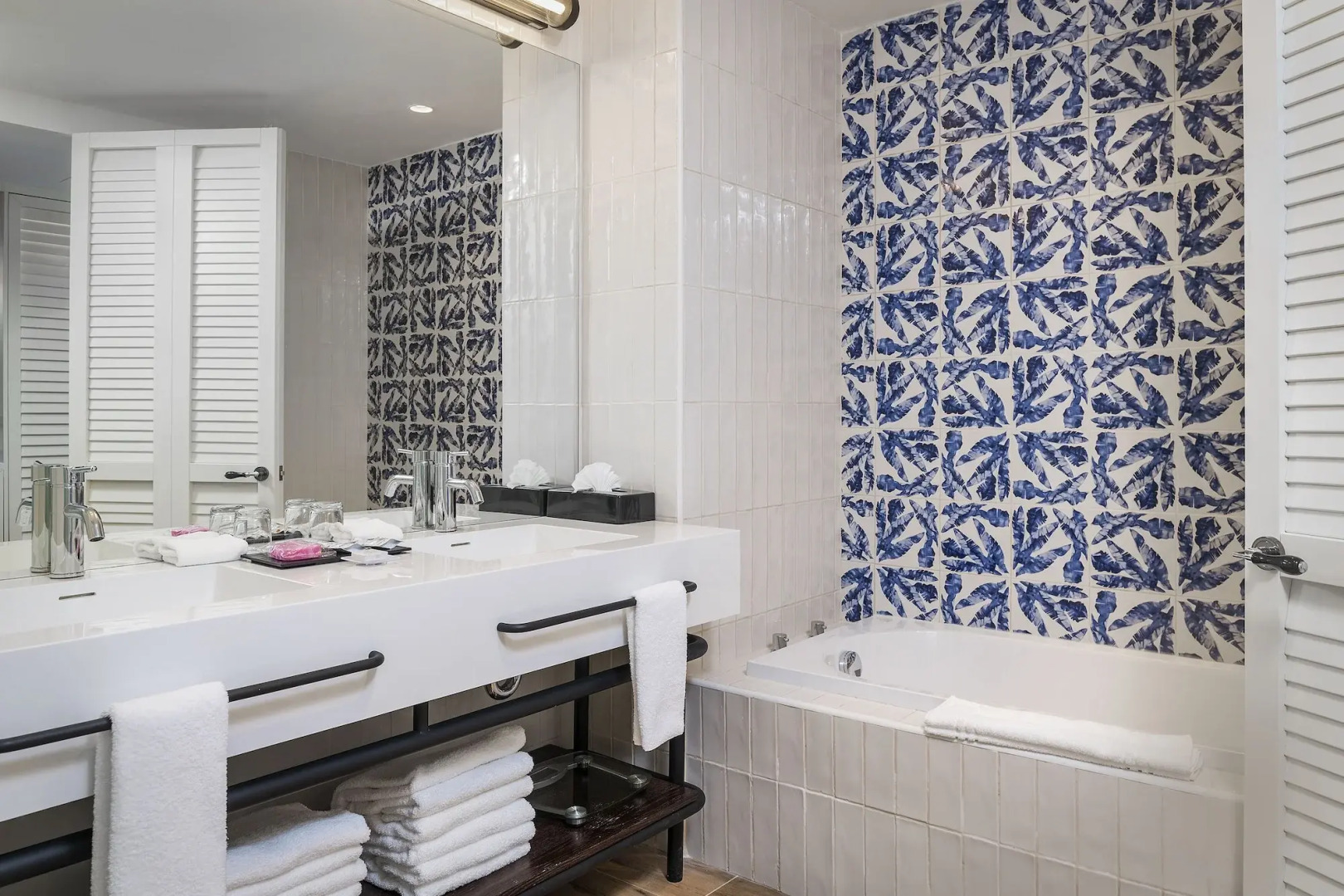 Ocean Coral Spring - All Inclusive