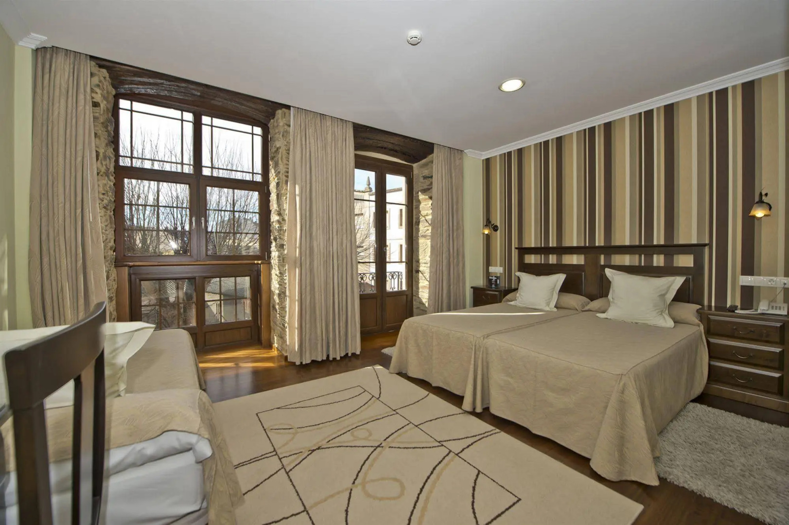 Casona de Lazúrtegui