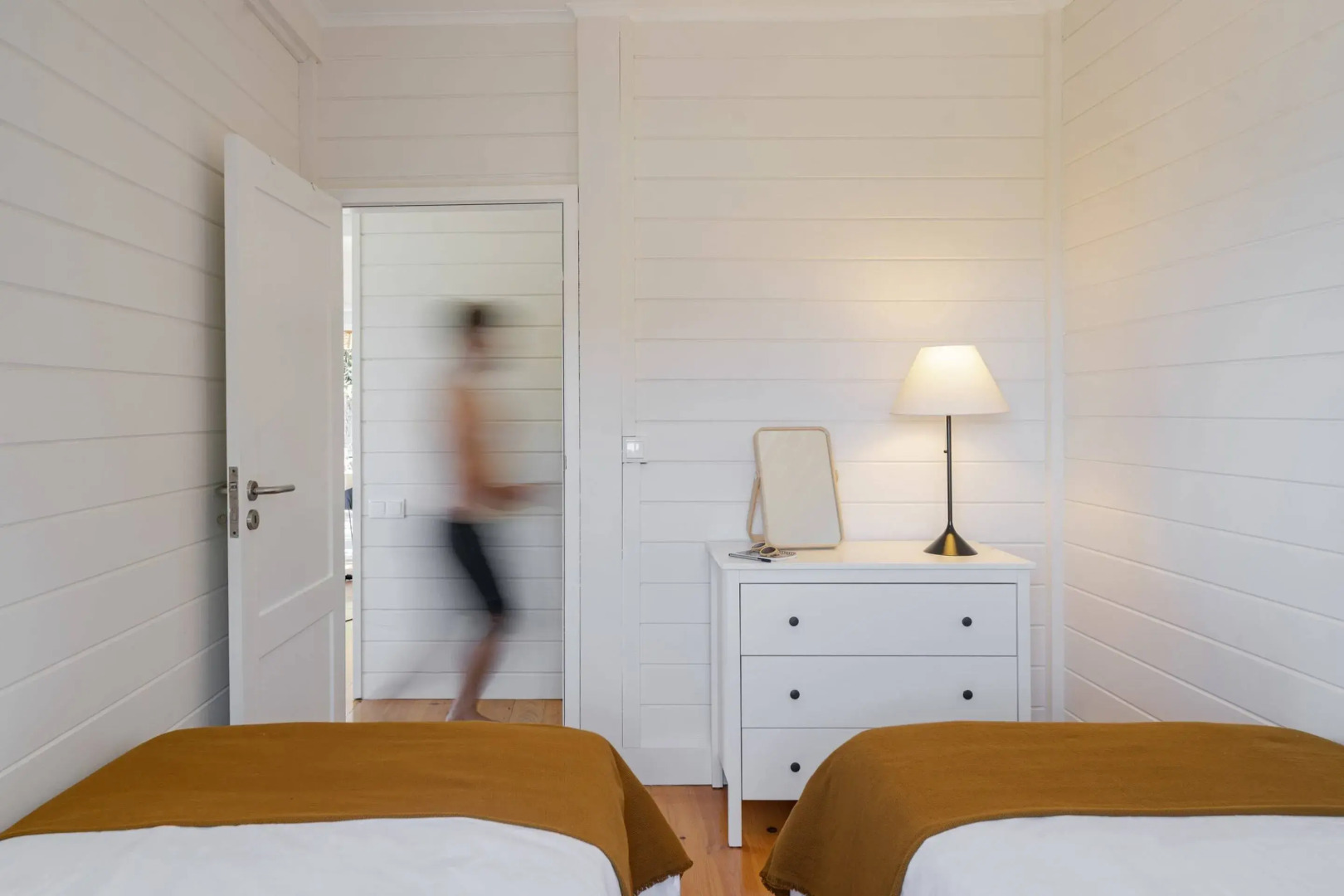 Casa da Rocha de Baixo by An Island Apart