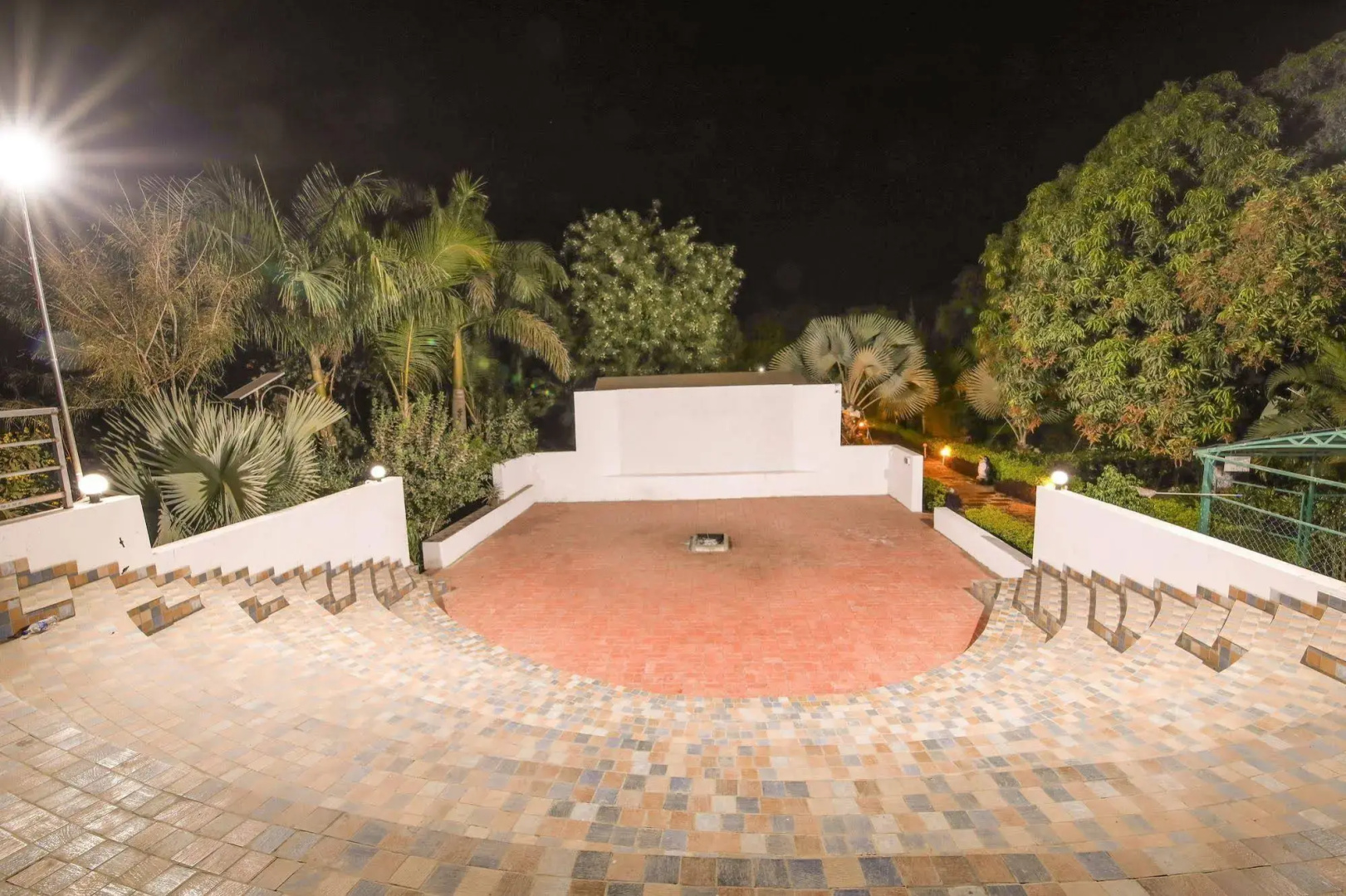 Saavaj Resort - Sasan Gir
