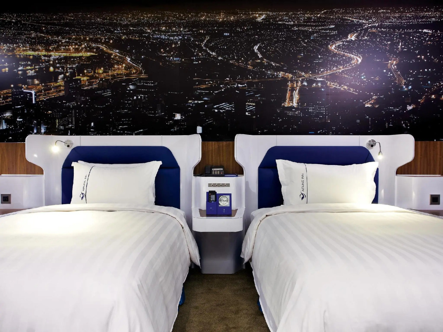 Airline lnn Green Park Way