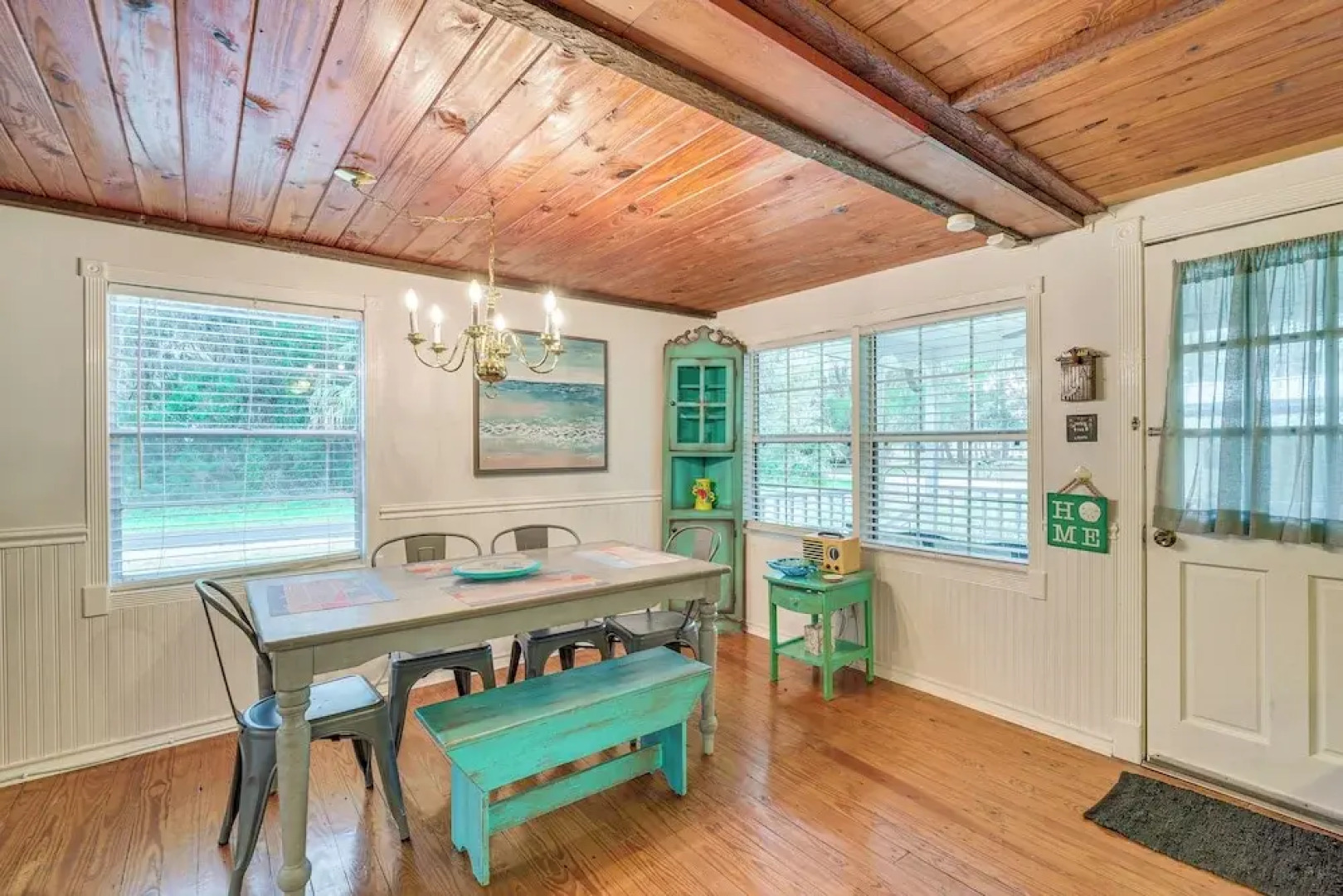 2 Mi to Marina: Inglis Retreat w/ Boat Parking