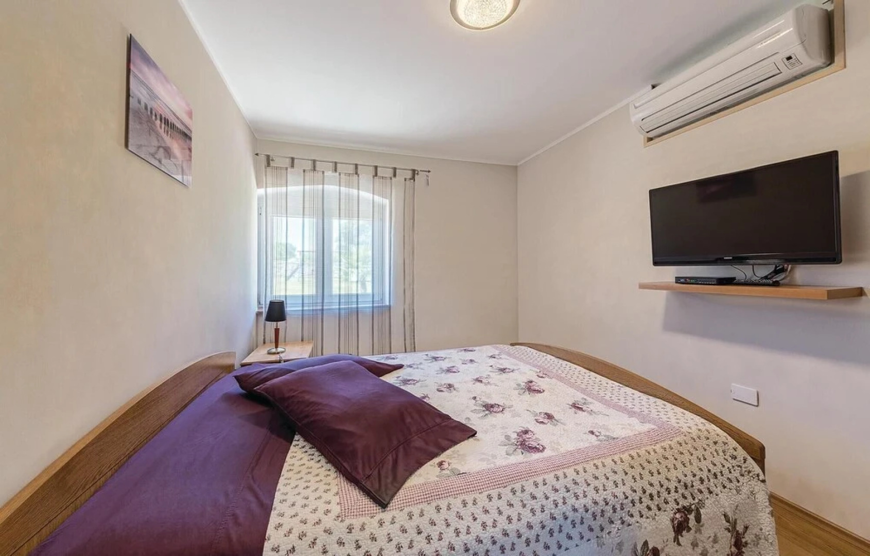 Stunning Home in Barban With Wifi and 6 Bedrooms