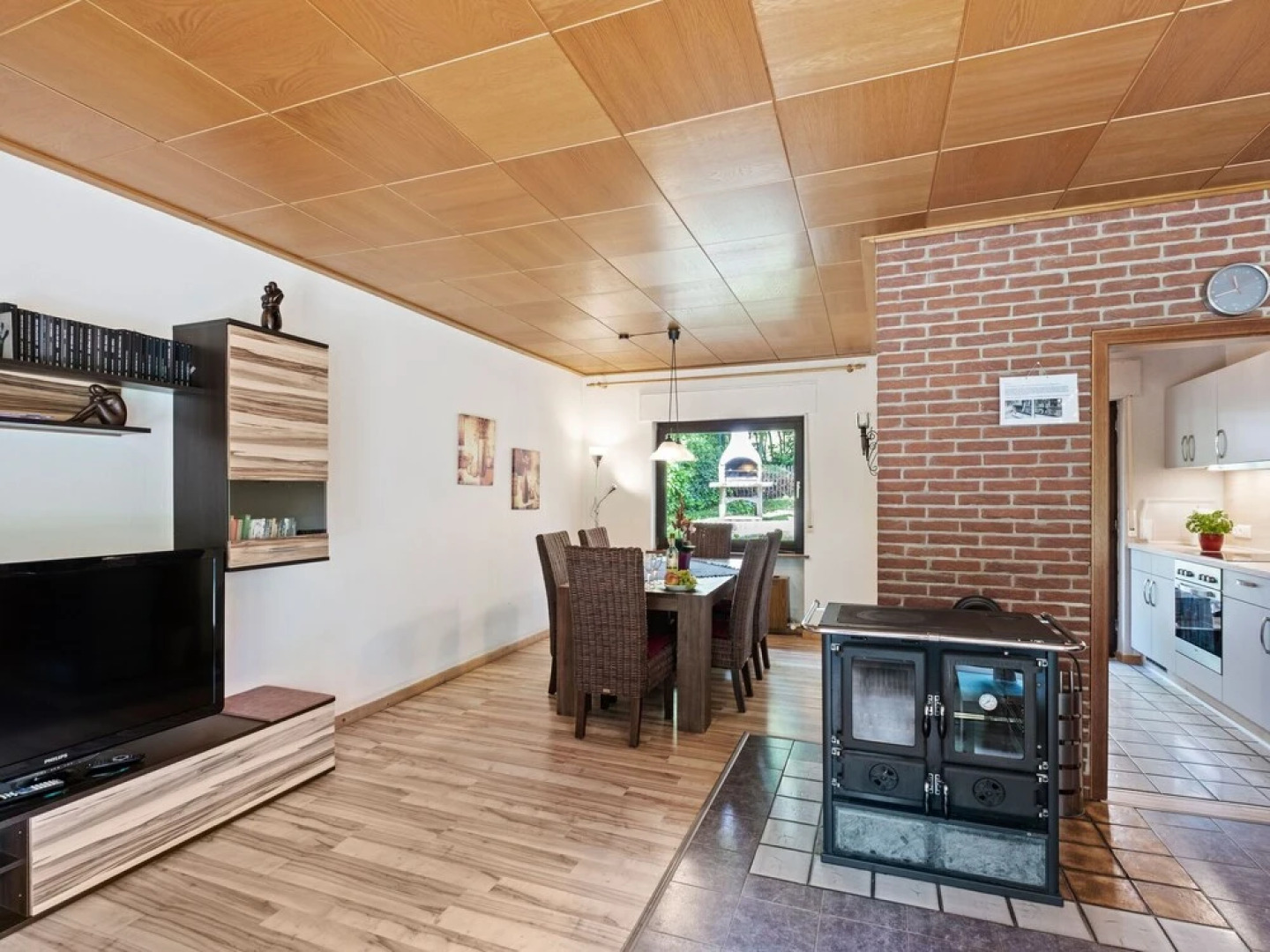 Feusdorf Forest Bungalow