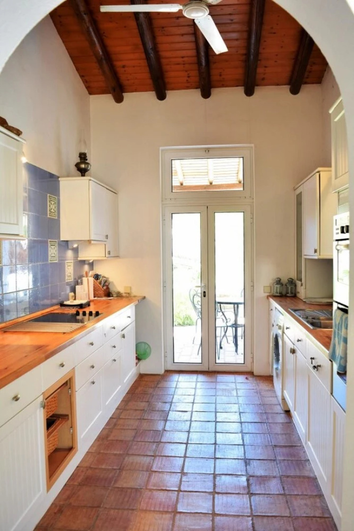 Villa With 4 Bedrooms in Loulé, With Wonderful Mountain View, Private