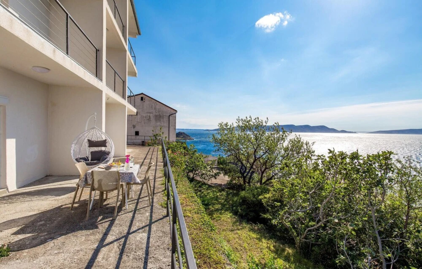 Beautiful Apartment in Sveti Juraj With Wifi and 2 Bedrooms