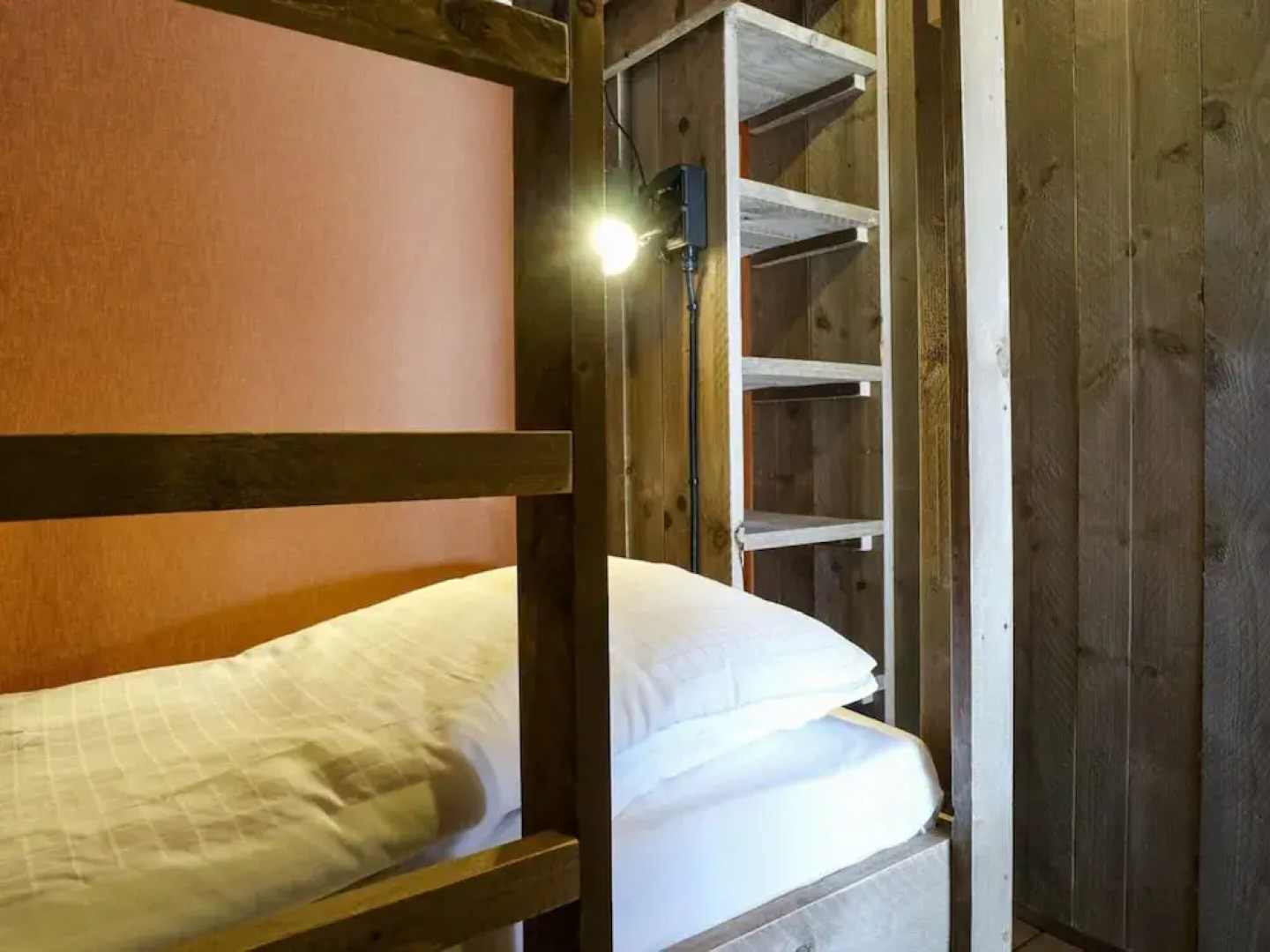 Cozy Tent Lodge With Sanitary Facilities