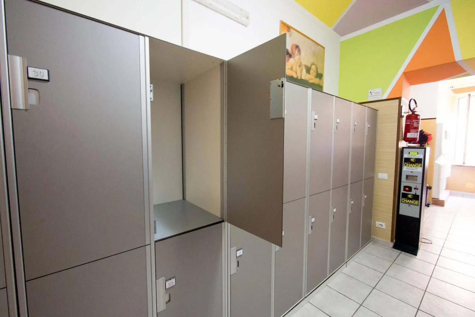 Alessandro Downtown Hostel