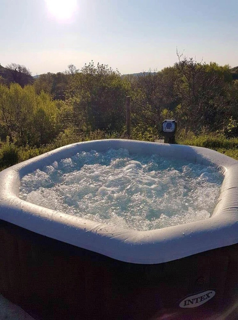 House With 2 Bedrooms in Octon , With Shared Pool