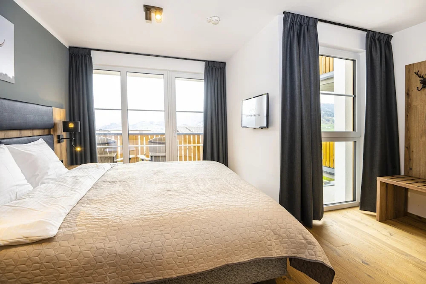 Hotel Alpendorf Ski - und Sonnenresort