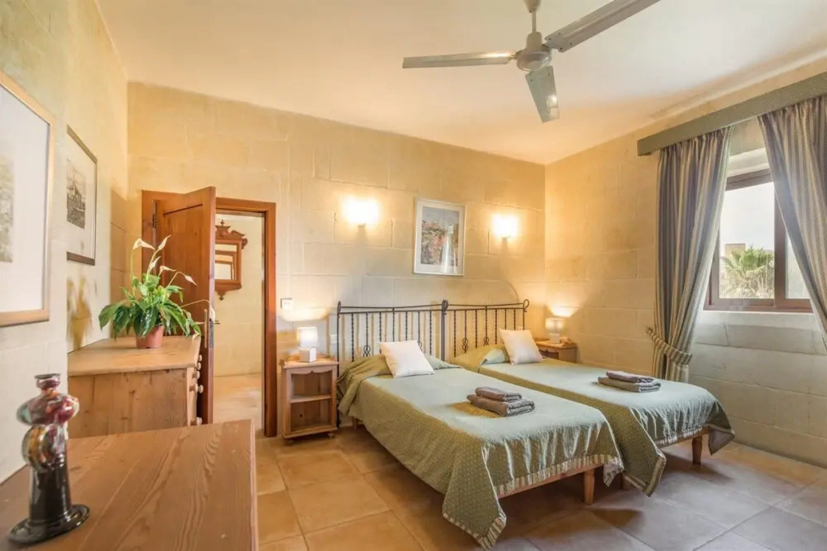 Ta Battista - Xewkija Holiday Home