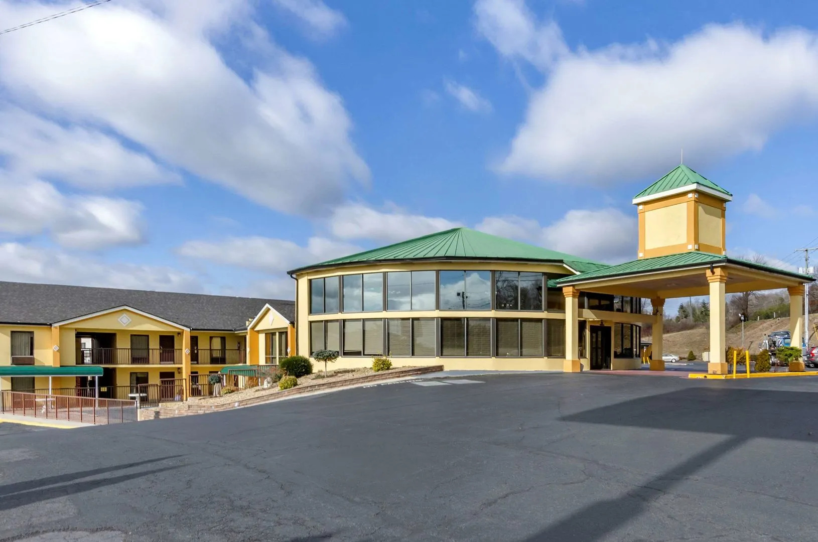 Quality Inn Hillsville