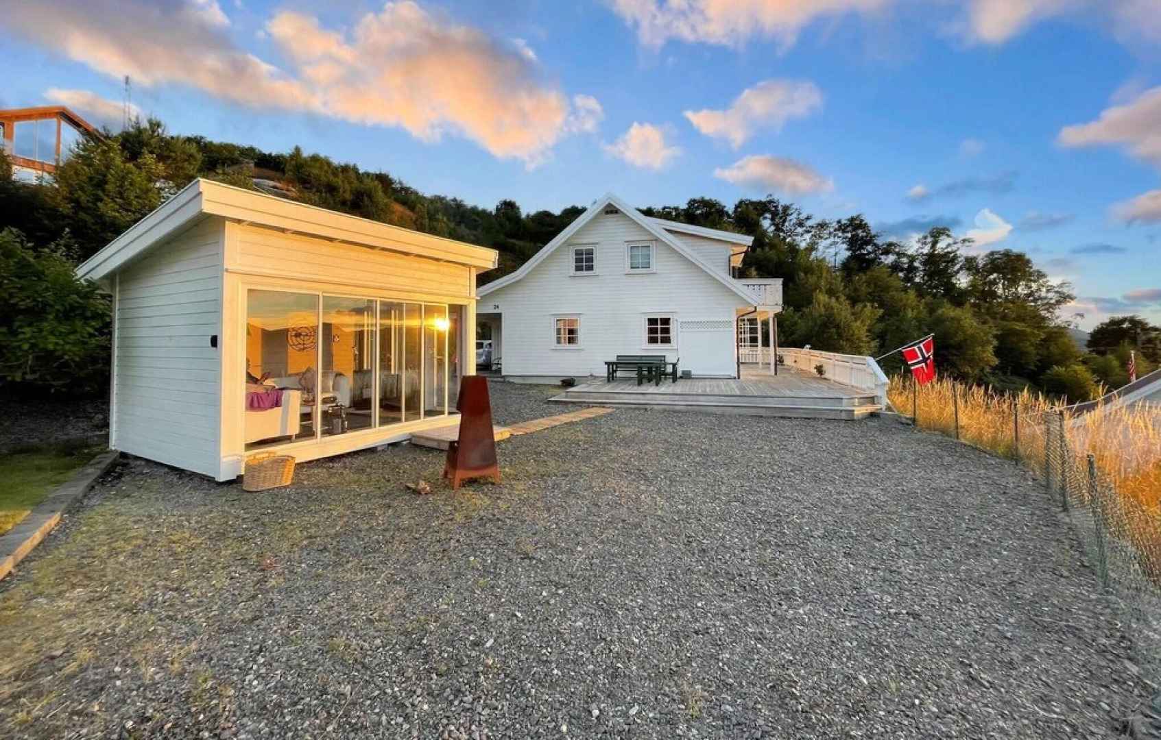 Stunning Home in Spangereid With Wifi and 4 Bedrooms