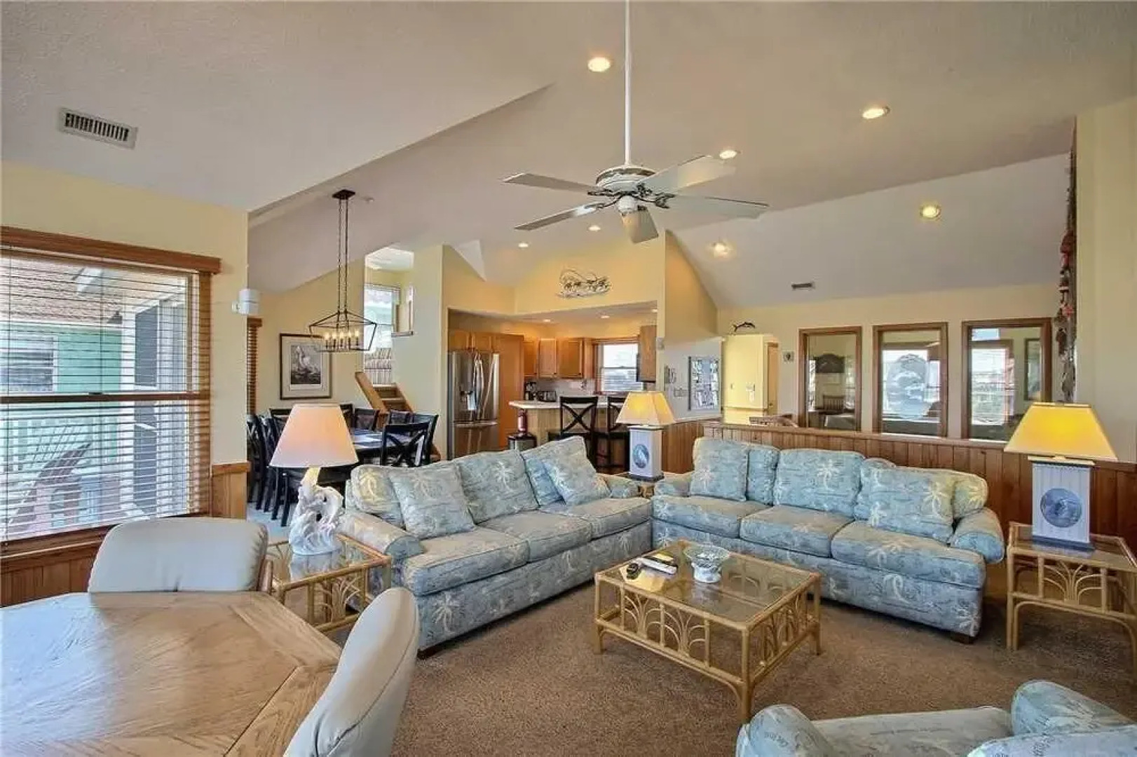 Surfs Inn #35 5 6 Br Home