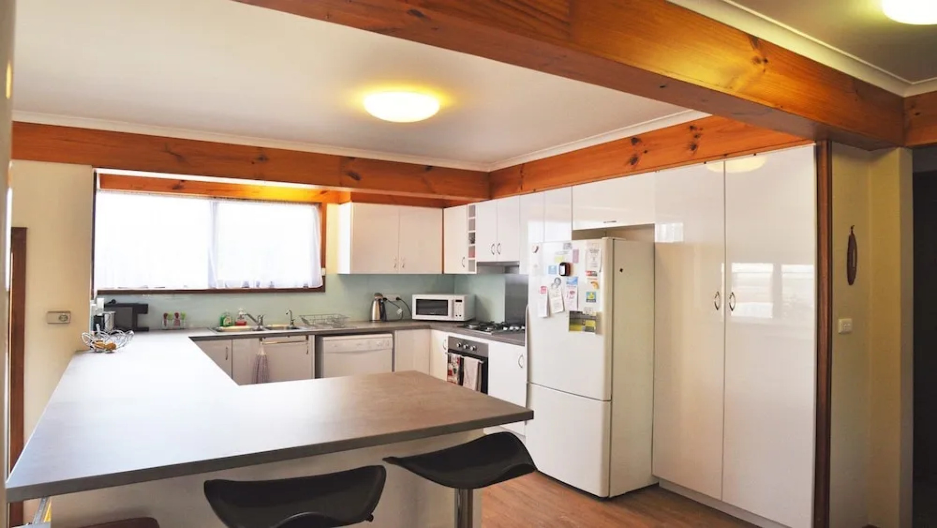 Getaway On Garden - Free Wifi - Pet Friendly (Outside Only)