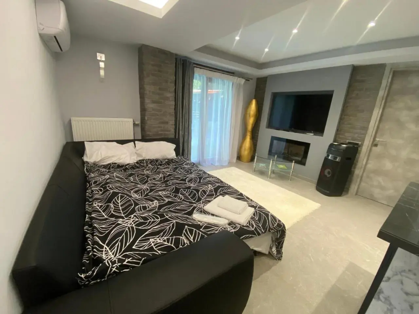 Evelina’s house