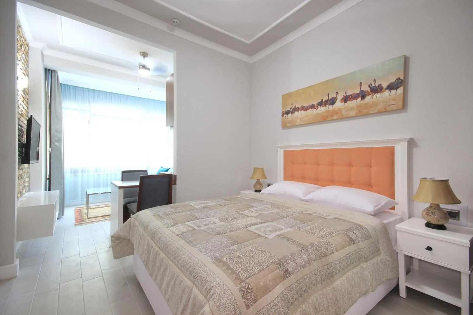 Delight Deluxe Aparts