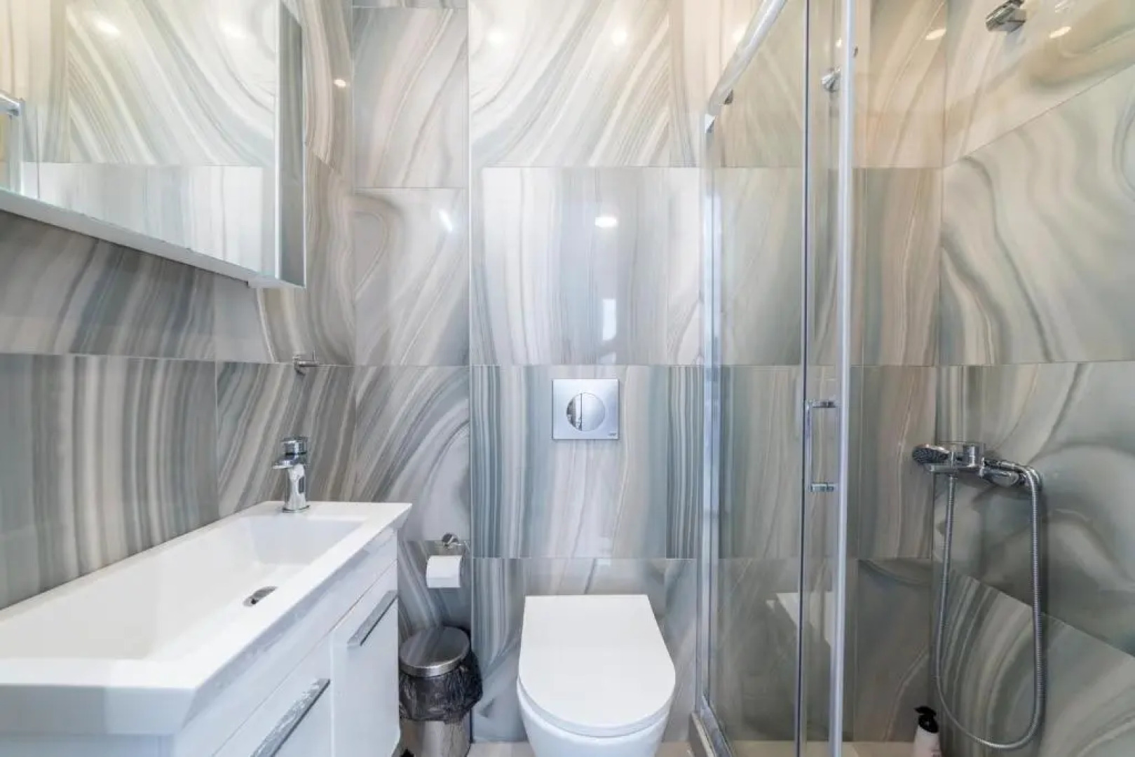 Thalassa & Thalassa Prive Residential Complex