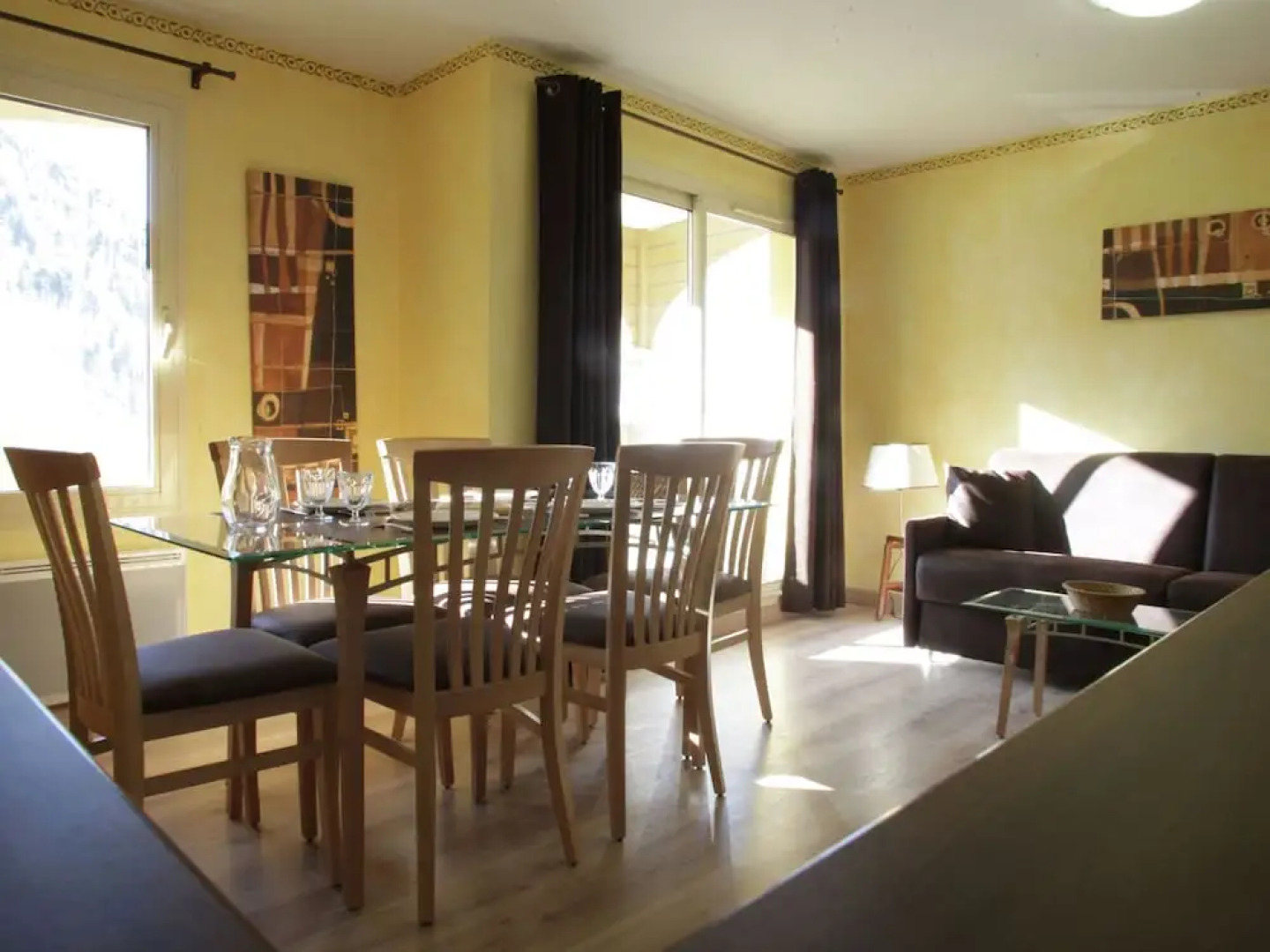 Family Apartment With Balcony 200 m. From the City Center