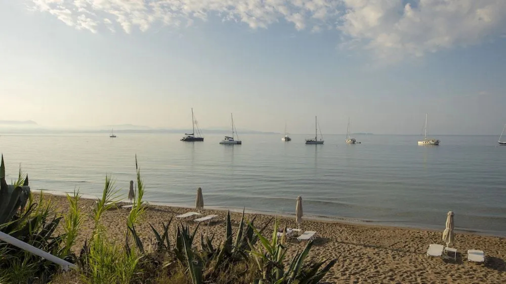 Acantha Boutique Hotel