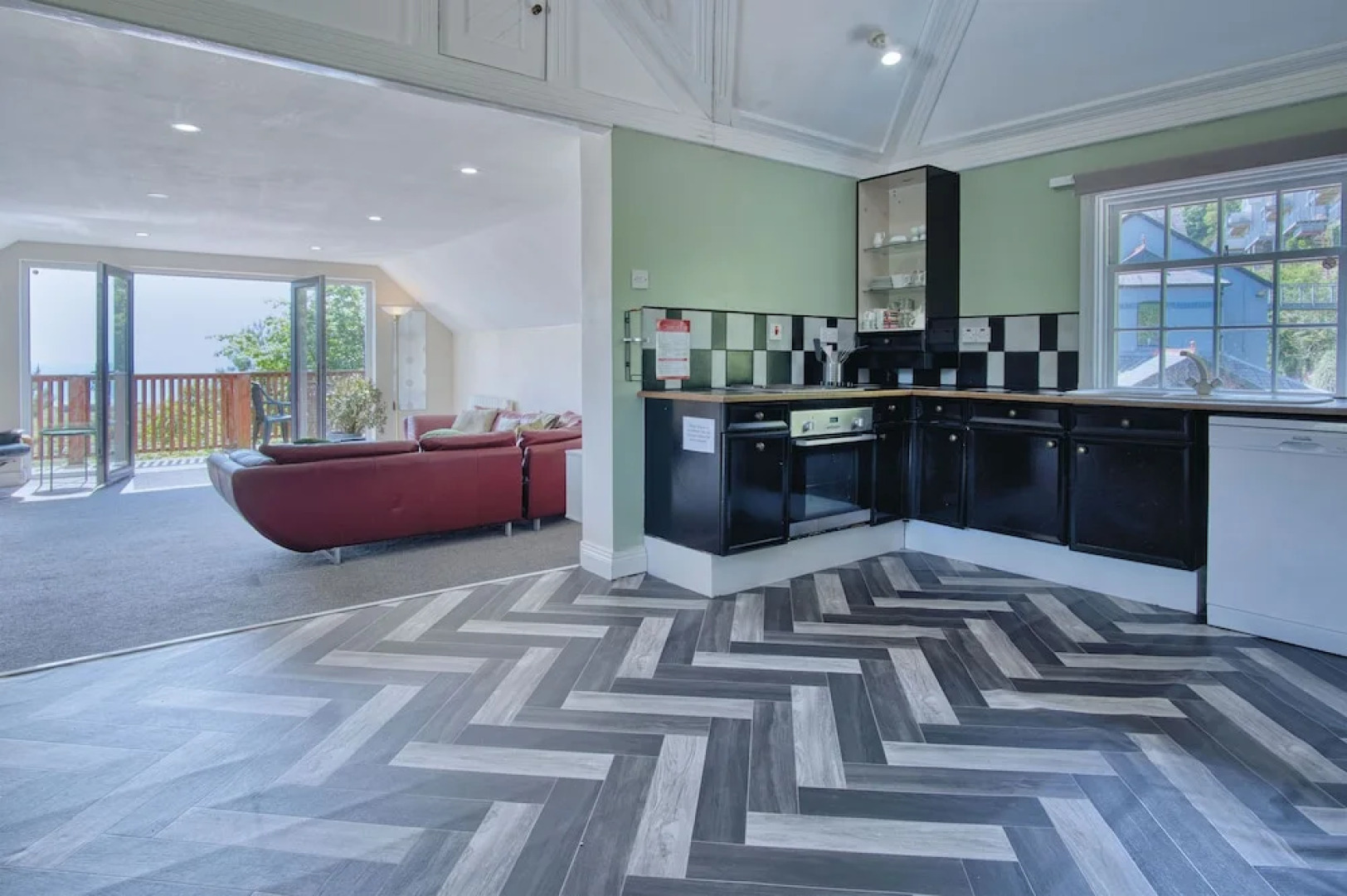 The Gatehouse - 2 Bedroom Apartment - Pendine