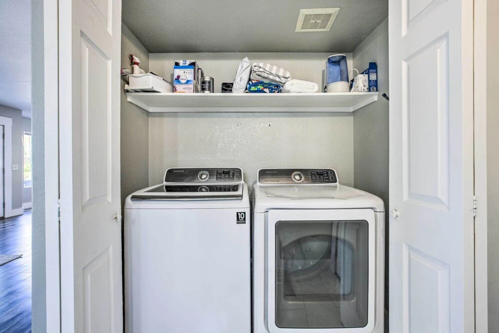 1 Mi to State Farm Stadium: Home w/ Pool & Grill!