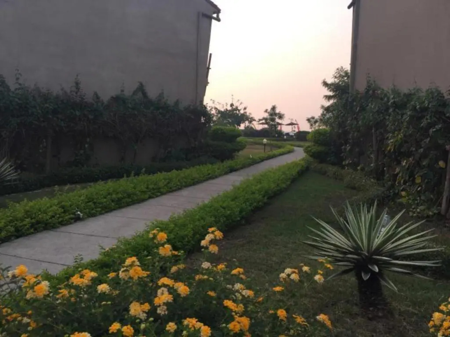 Luwansa Beach Resort