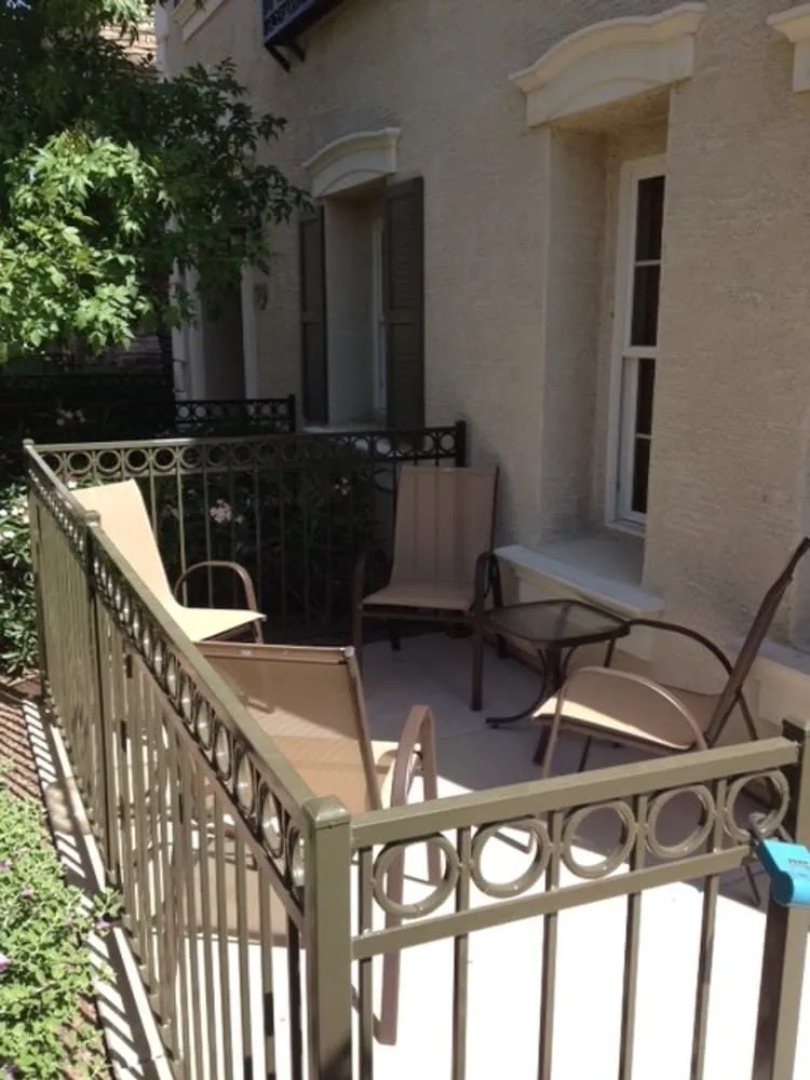 Morning Glory 3 BR by Casago