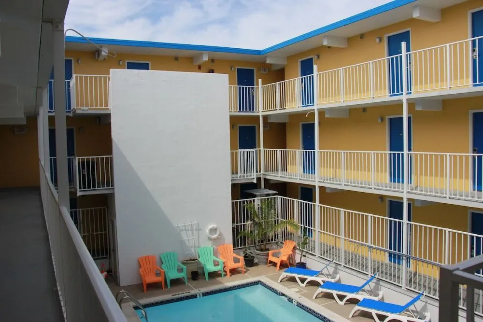 Seaside Inn