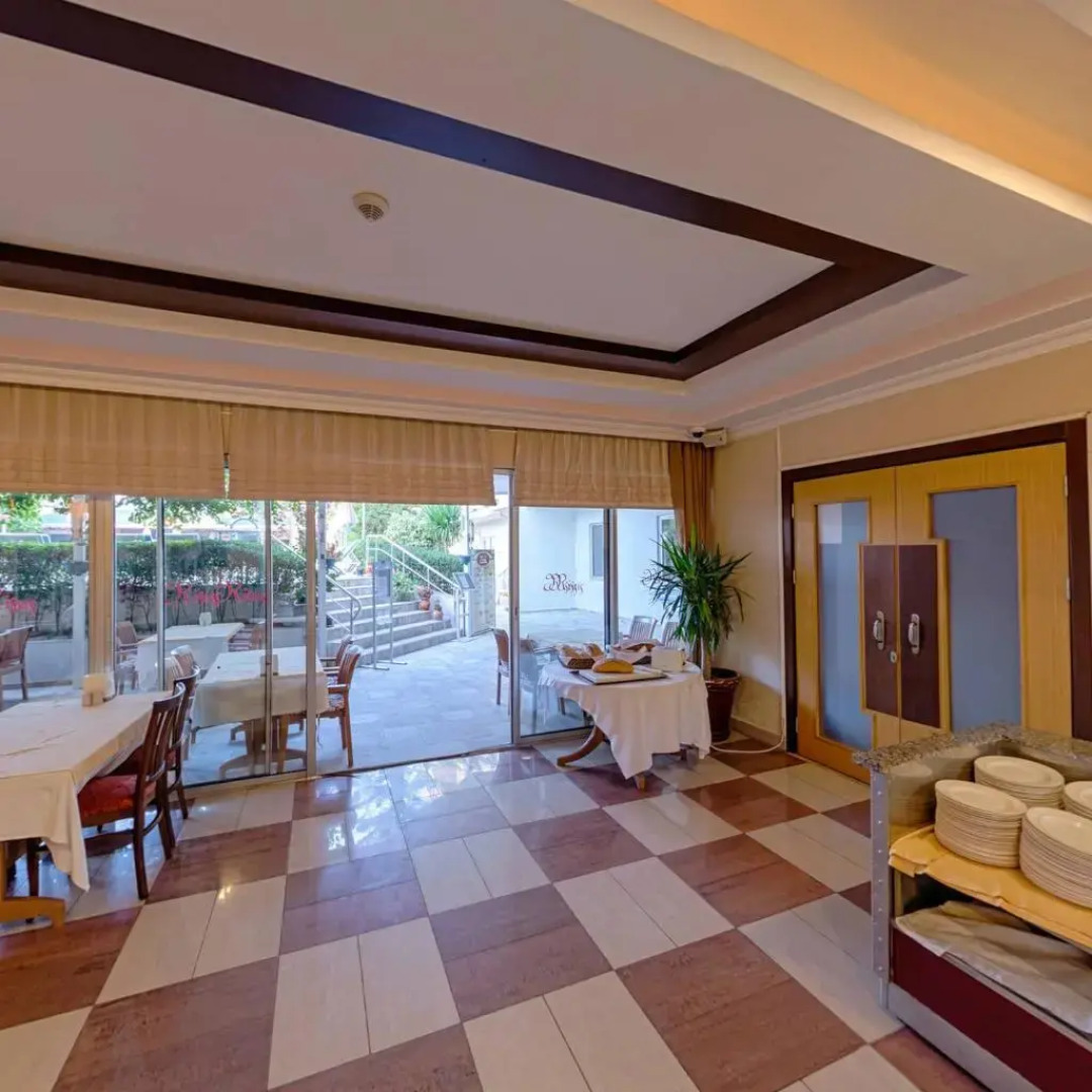 Akalia Suite Hotel & Spa