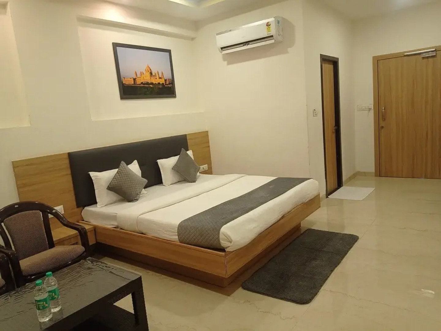 Sun Stone Hotel & Club