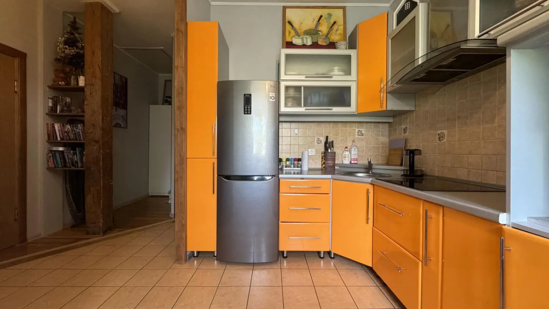 Таунхаус с сауной в центре у набережной