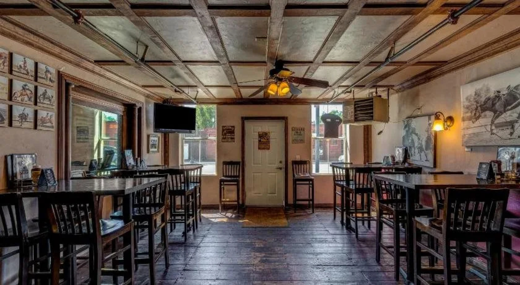 HiWay 40 Grill and Lodge