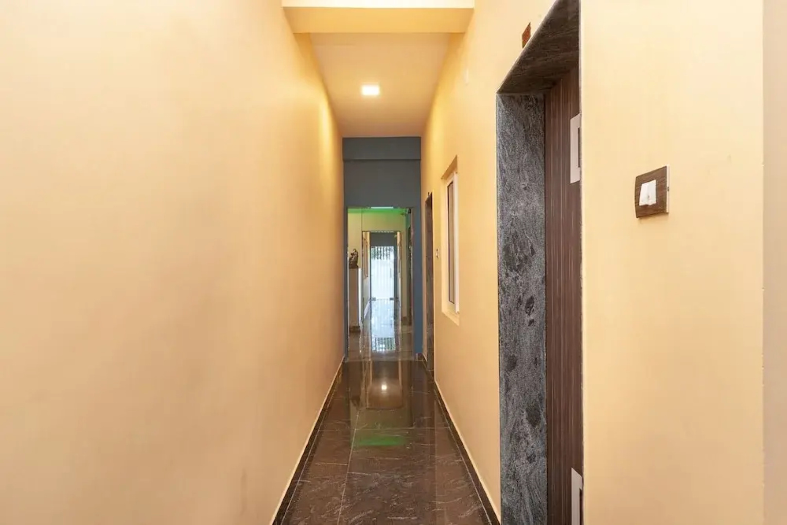 OYO 23082 Sg Sai Residency