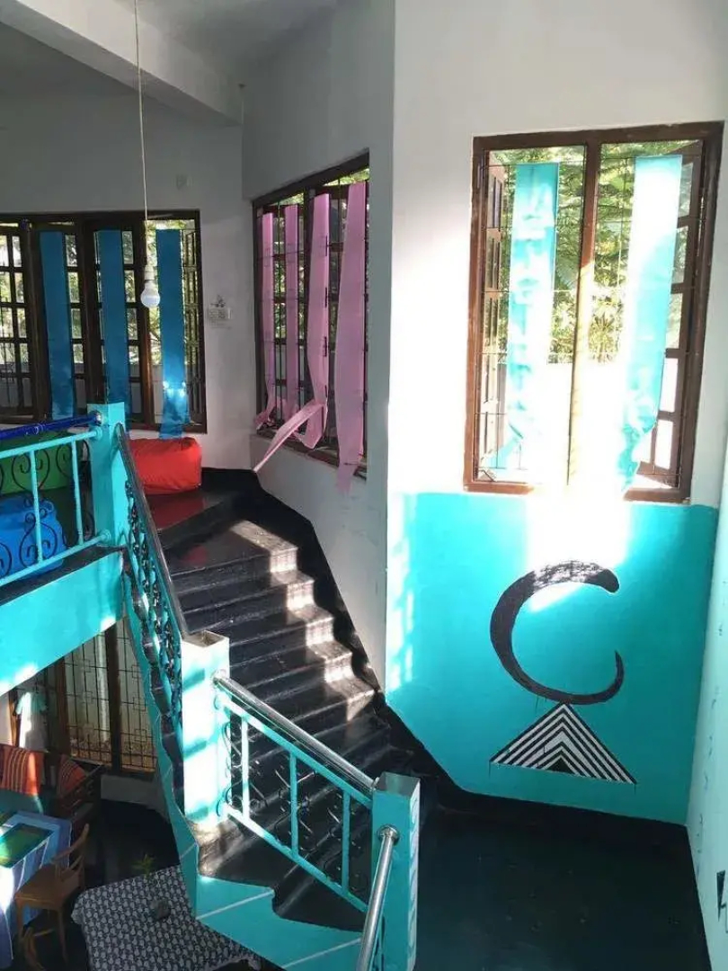 C-World Hotel