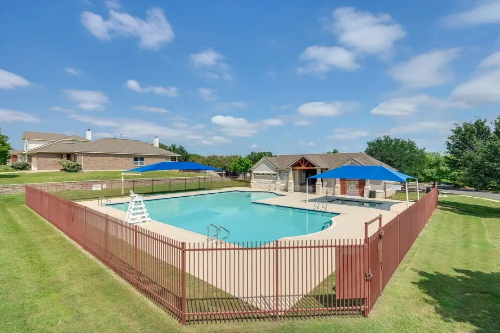 Centrally Located Kyle Home: Walk to Pool & Park!