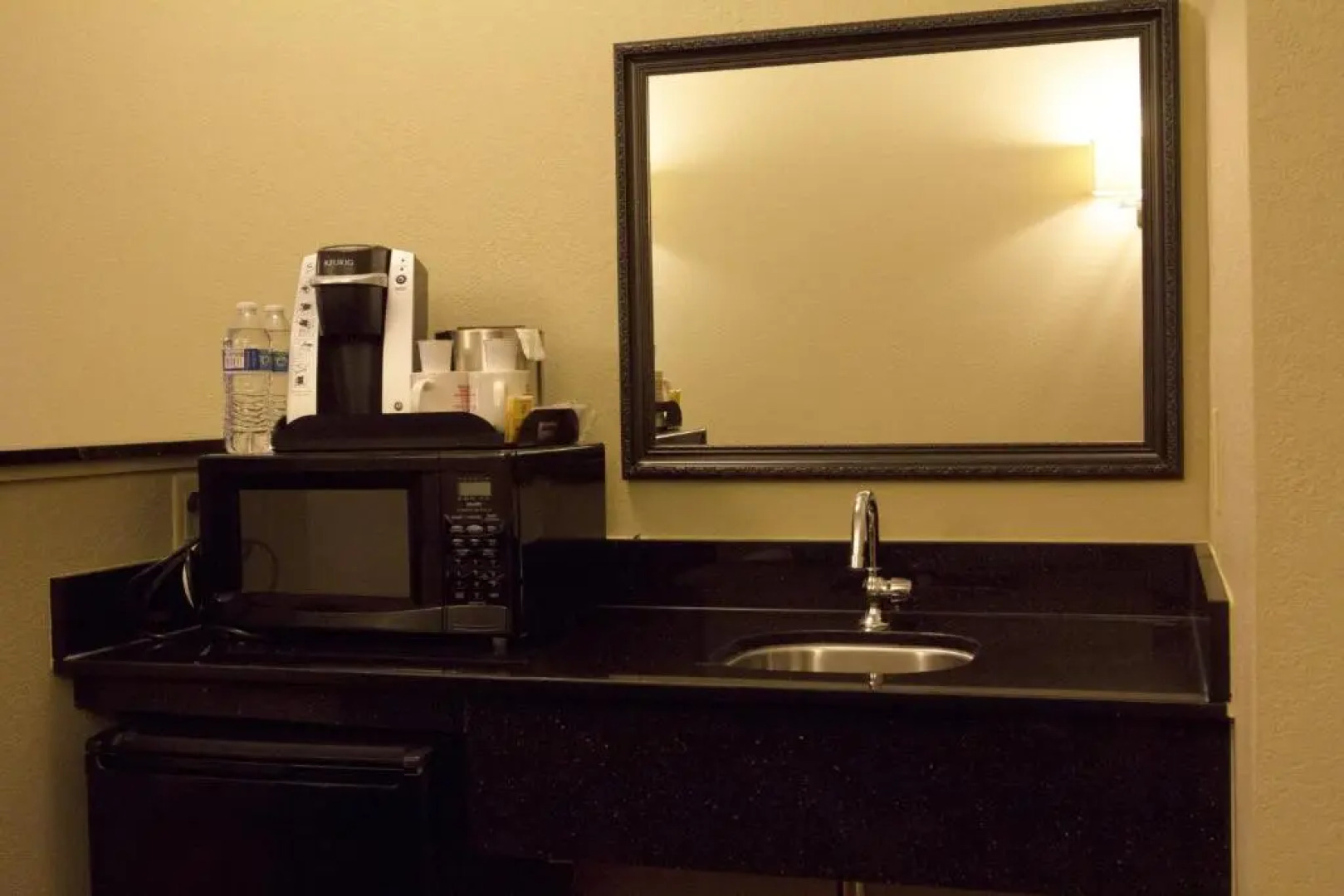 Brentwood Suites Nashville, an Ascend Collection Hotel