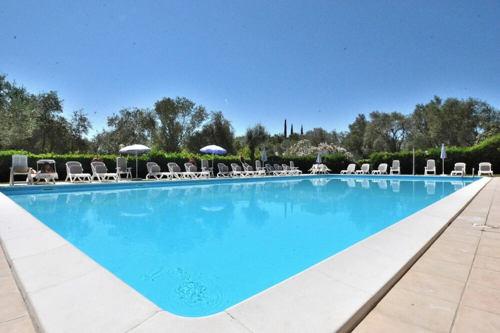 Apartment La Fiore 2 With Pool