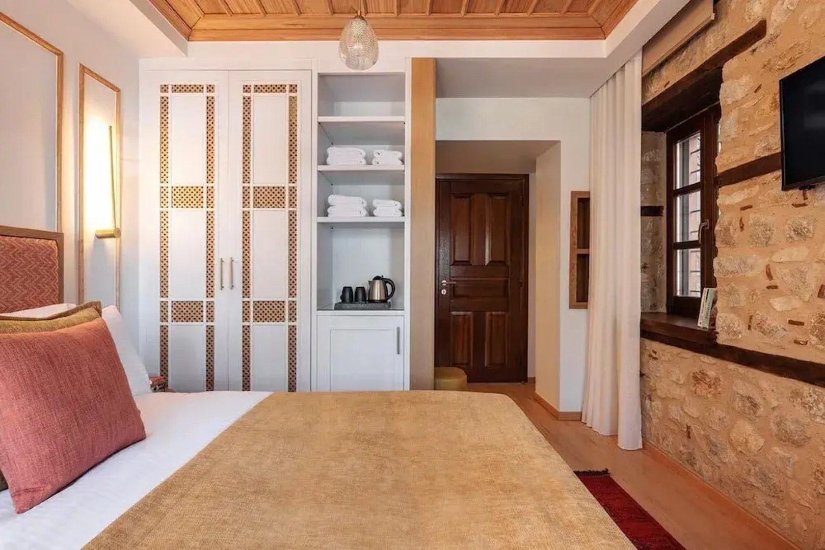 Archontiko Kitsou - Boutique Hotel