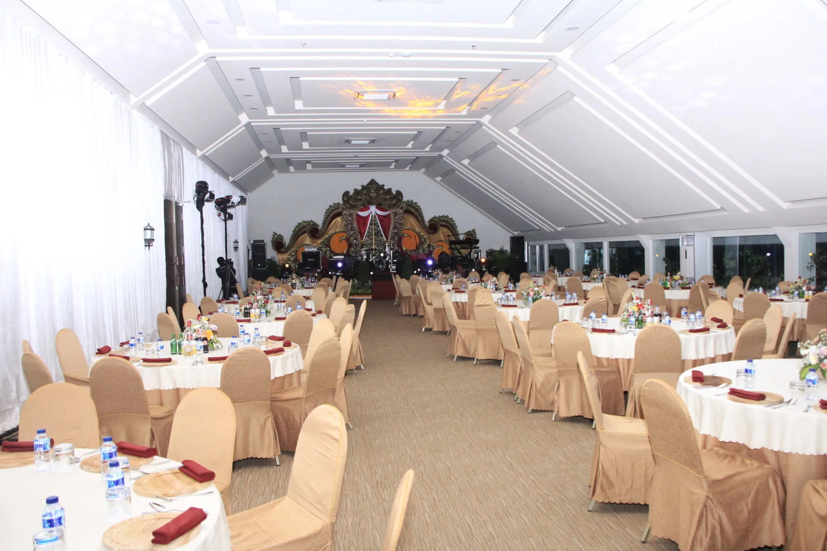 Jimbaran Bay Beach Resort & Spa