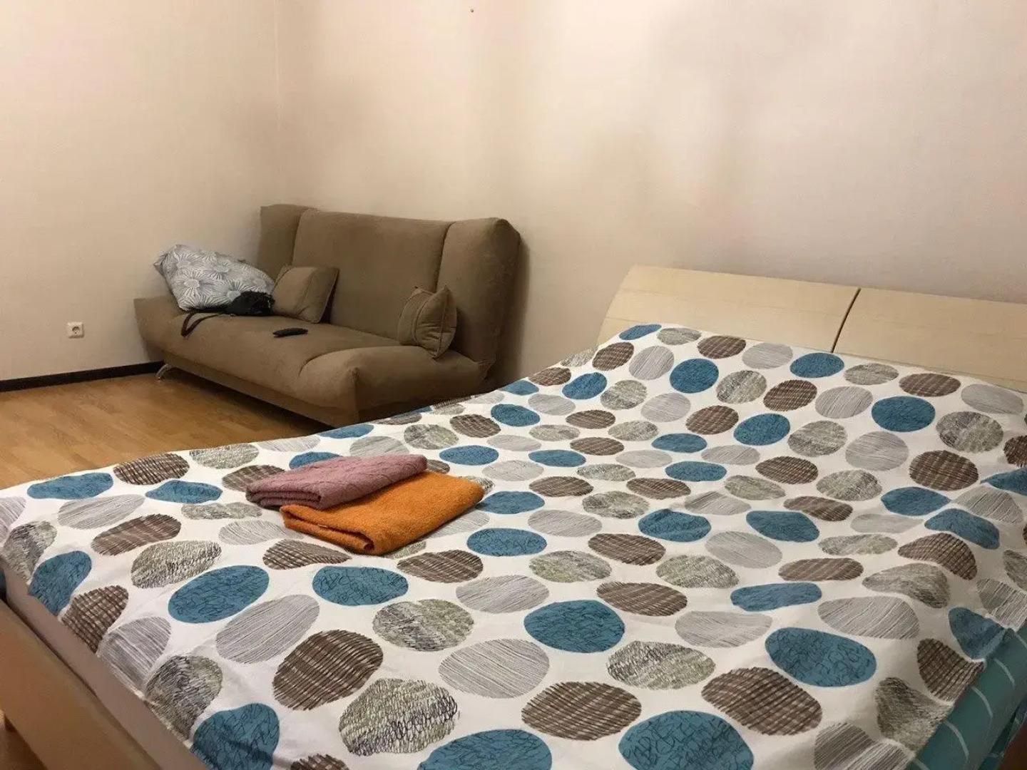 Апартаменты в микрорайоне Степном 20