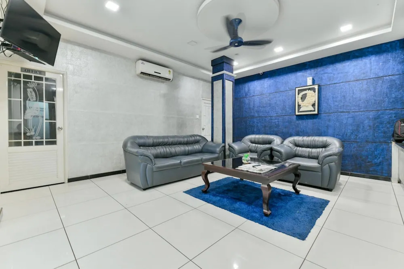 OYO 16532 Anchor House Hotel