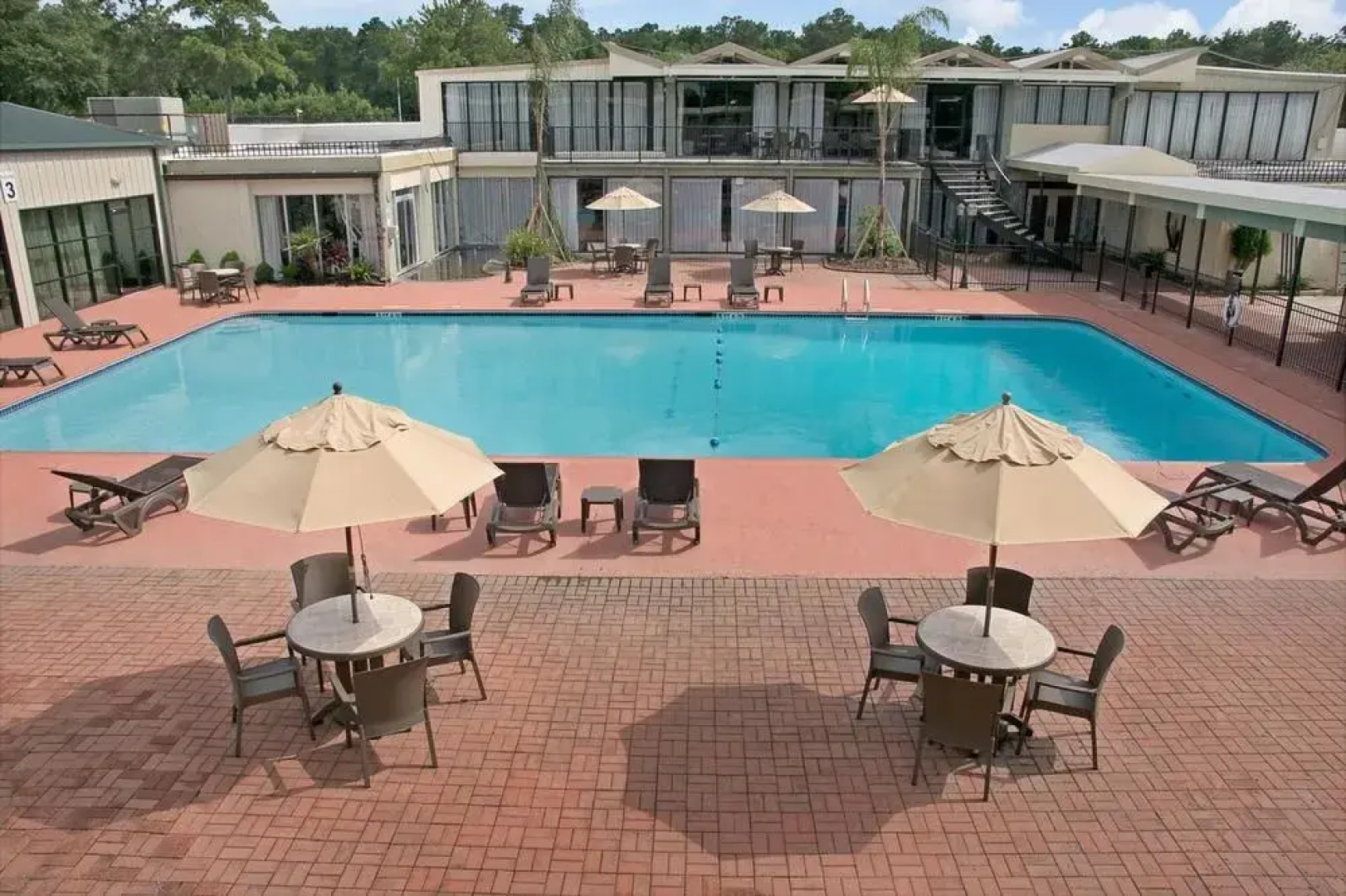 Ramada Houston Intercontinental Airport East