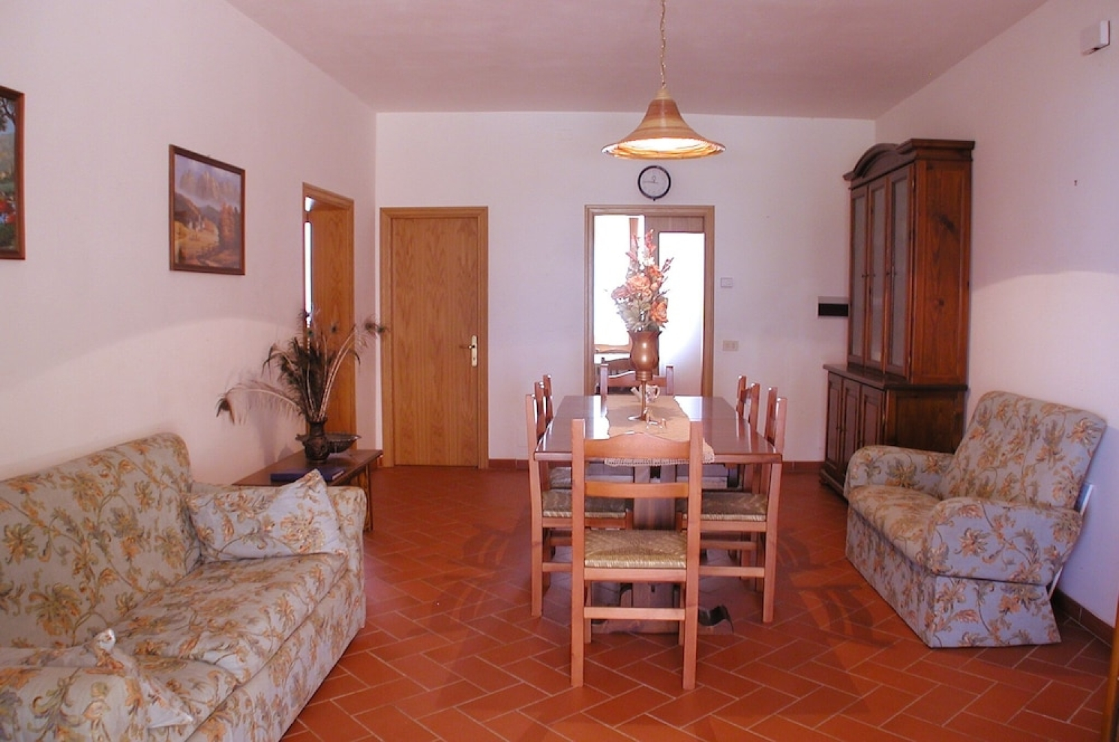Beautiful private villa for 12 people with WIFI, private pool and parking, close to Montepulciano