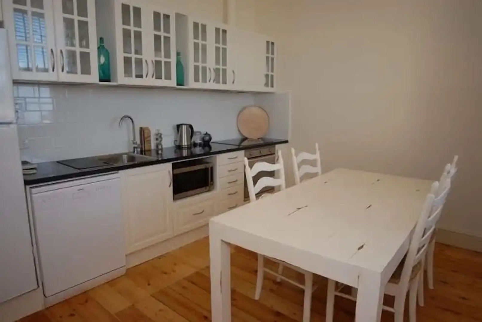 Cape Nelson Lighthouse