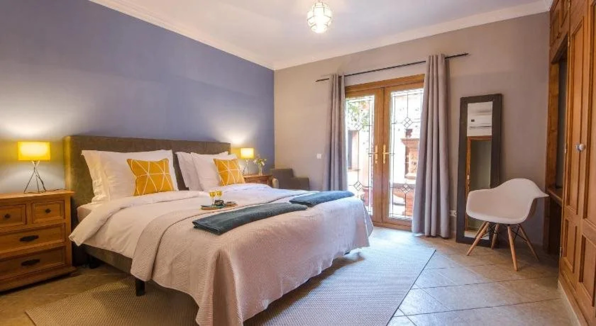 Villa Conmigo Bed & Breakfast