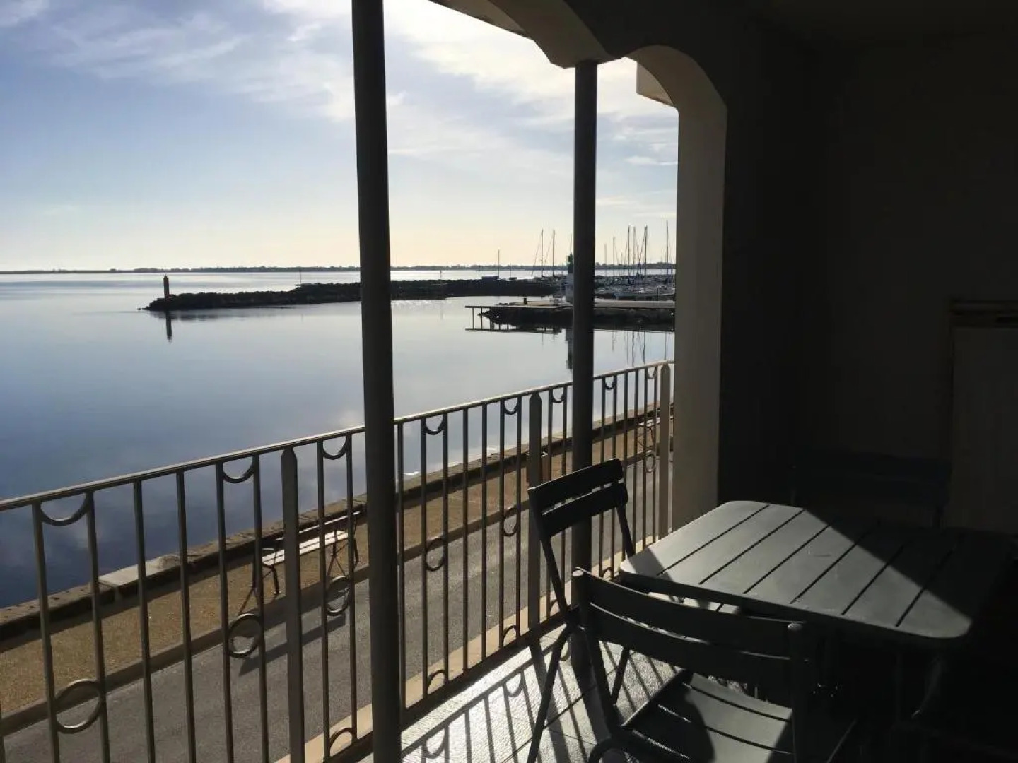 Port Rive Gauche Roseliere